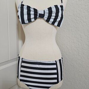 Striped black and white bikini